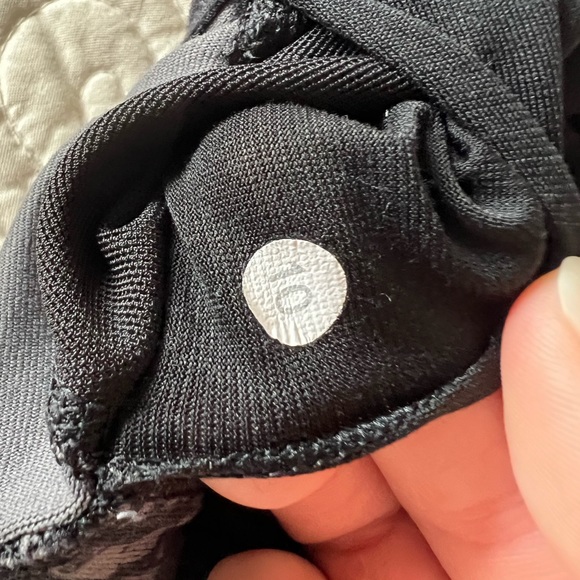 Lululemon x Soulcycle flow y bra size 10 - Picture 5 of 5